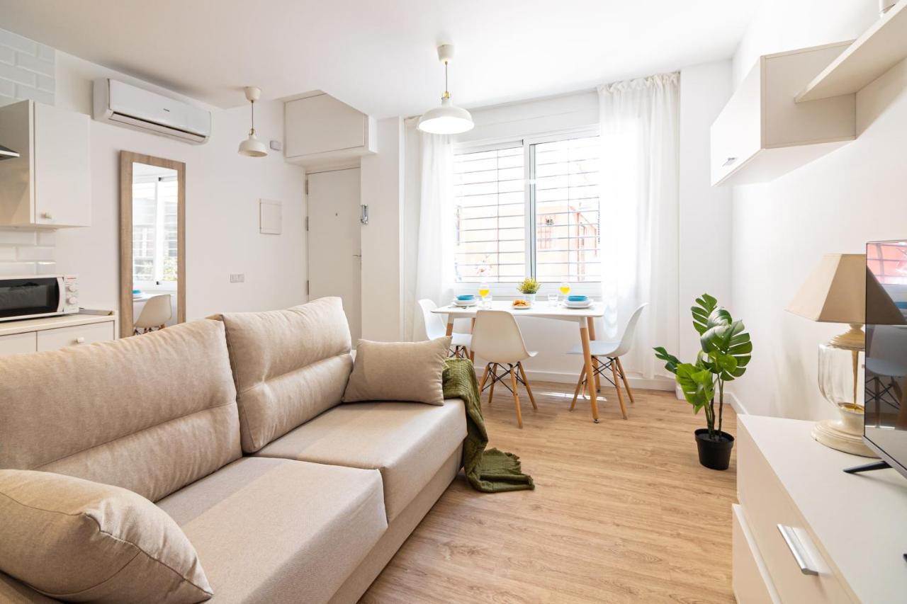 Malagueta Freshapartments Malaga Bagian luar foto
