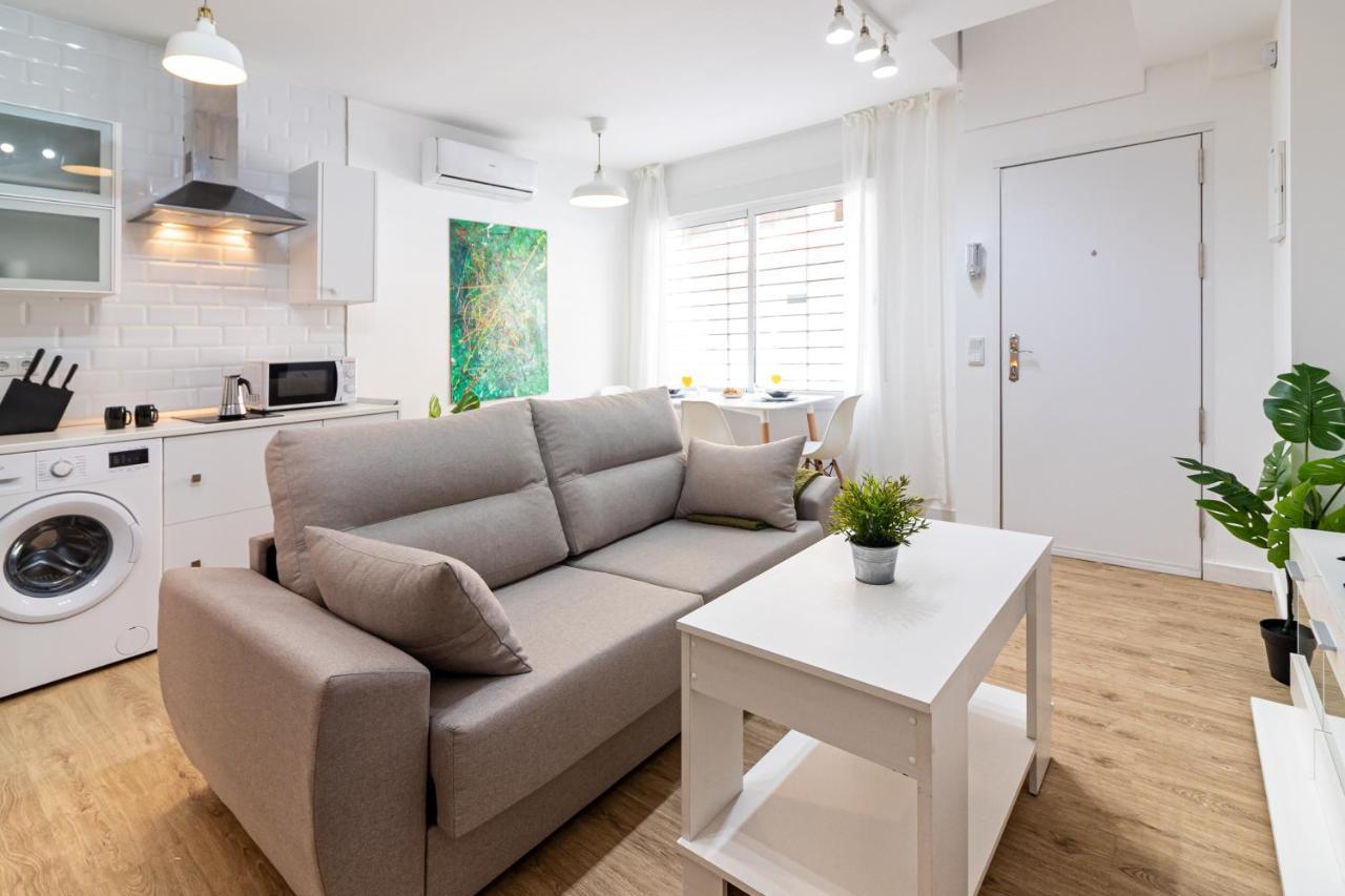 Malagueta Freshapartments Malaga Bagian luar foto