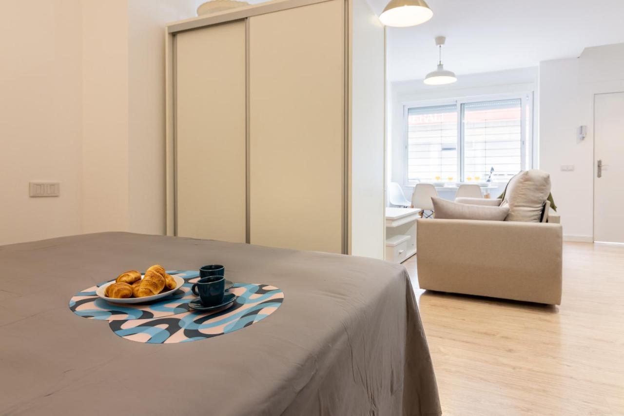 Malagueta Freshapartments Malaga Bagian luar foto